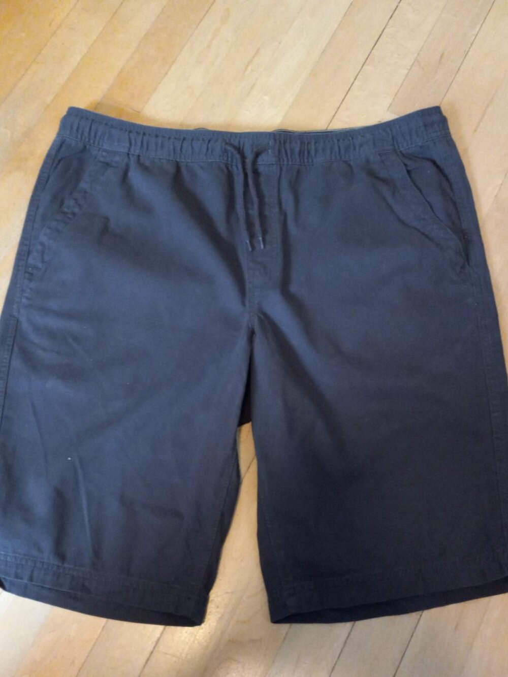 Men's Urban Pipeline Shorts, Short Pants Size Large Charcoal Gray Cotton